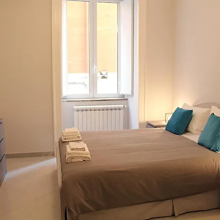 Giuma House * Neapel